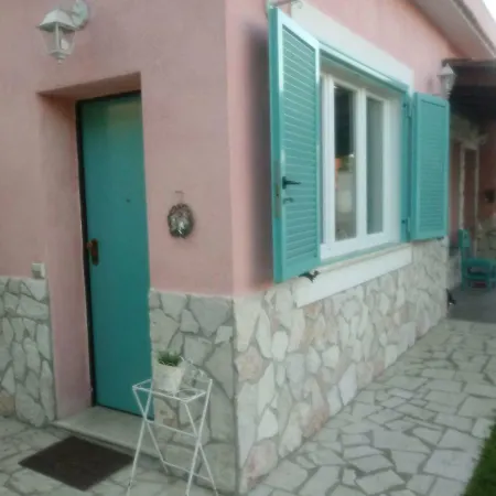 Casa Benessere Feriehus Anzio